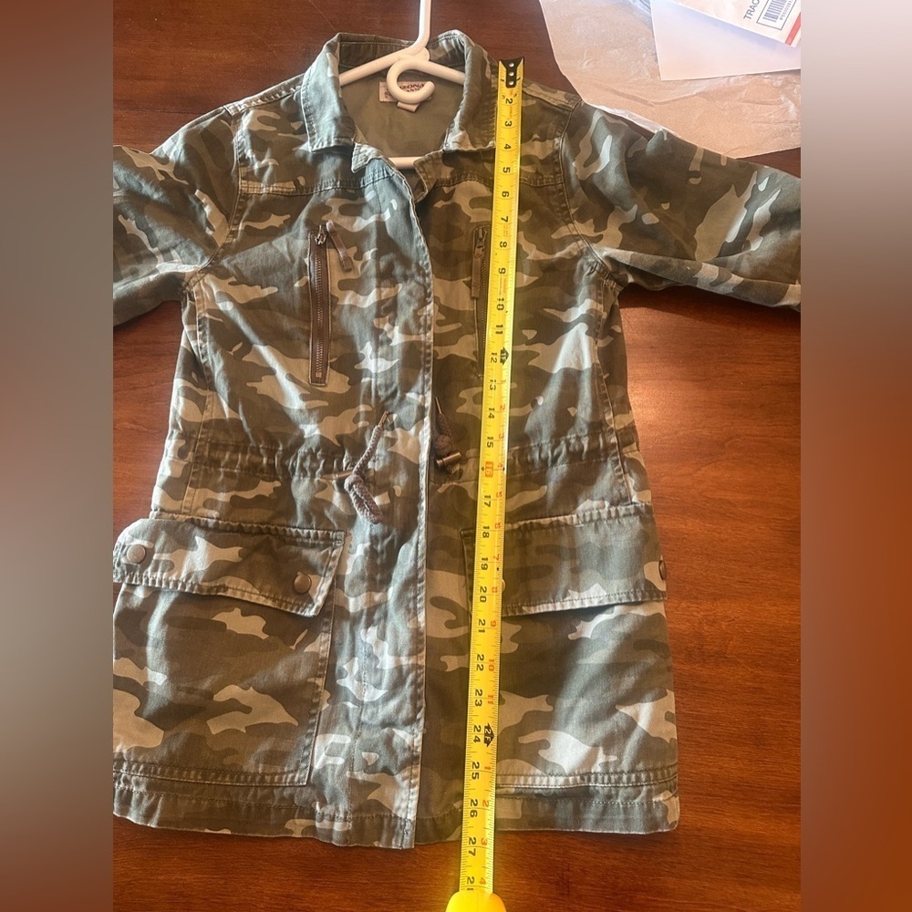 Super fun camo jacket - Picture 8 of 8